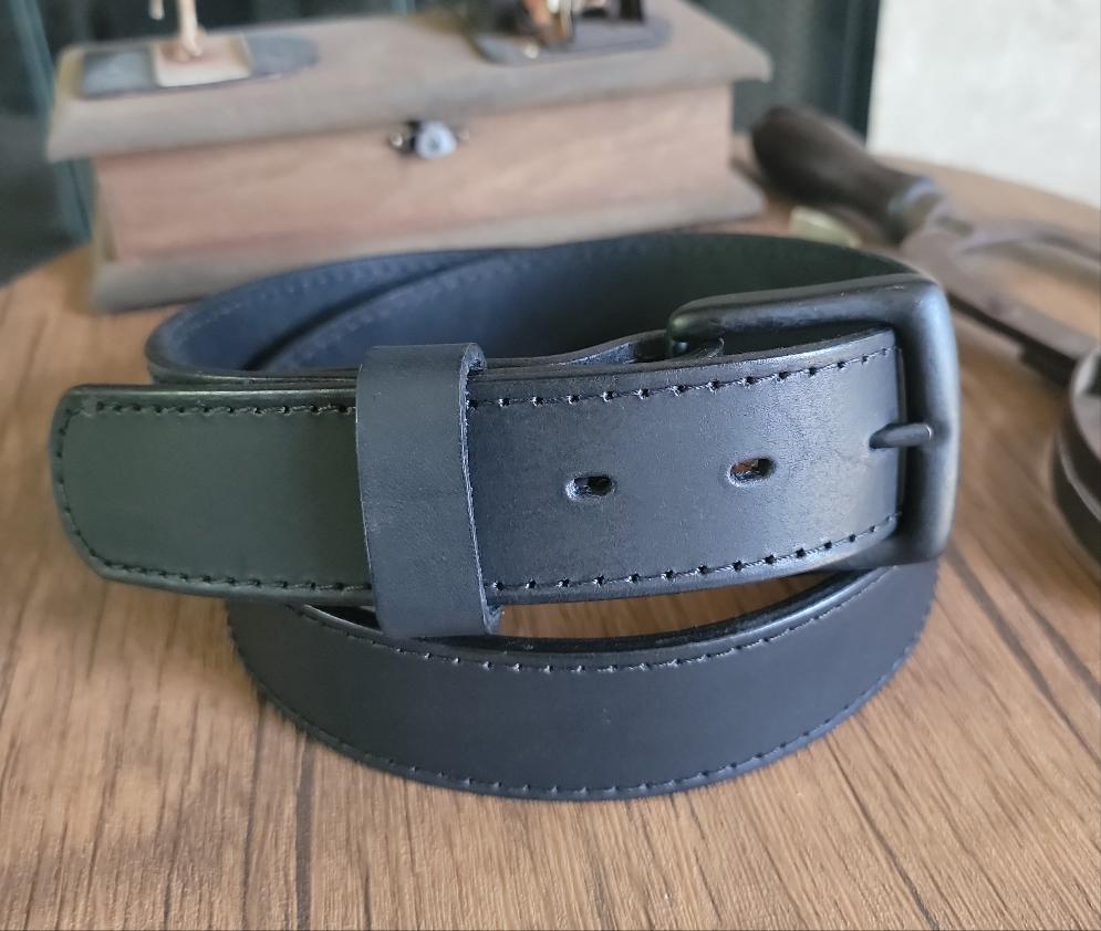 The Grizzly Leather Belt