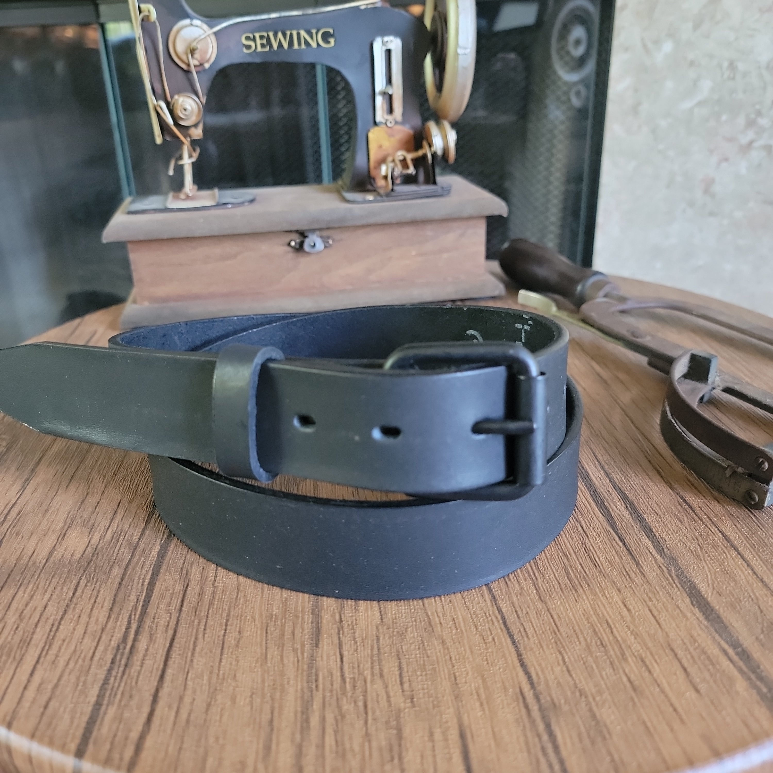 Handcrafted in Toronto, Mens Leather Belt-1.25 Wide-Extra Large