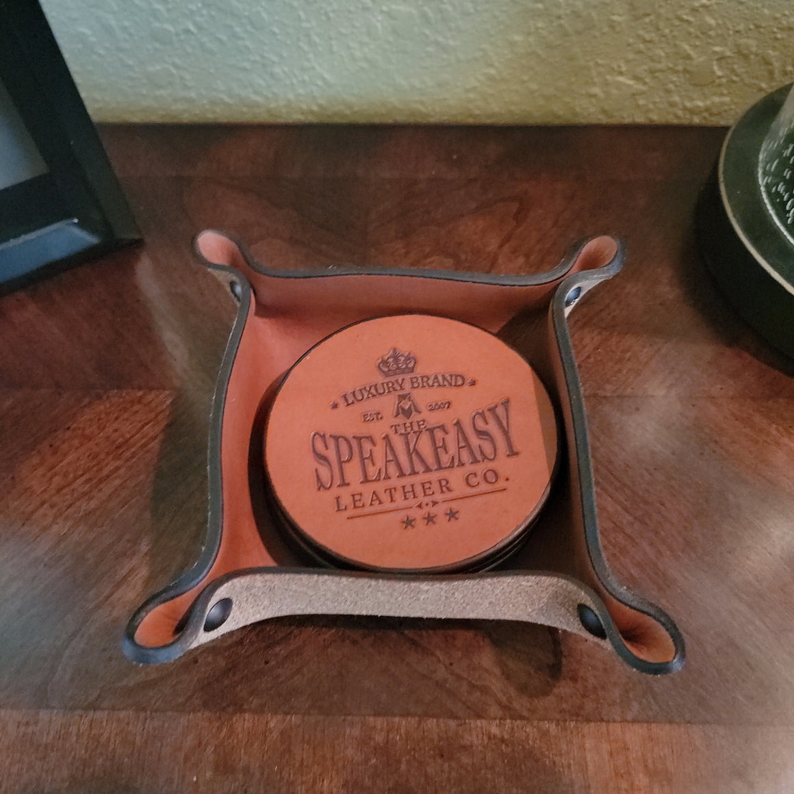 Coaster Set (Old English Tan) - The Speakeasy Leather Co