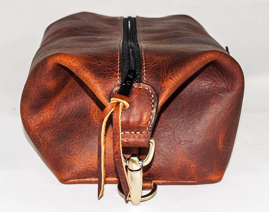 Large Skid Row Dopp Kit (Tobacco Snakebite) - The Speakeasy Leather Co